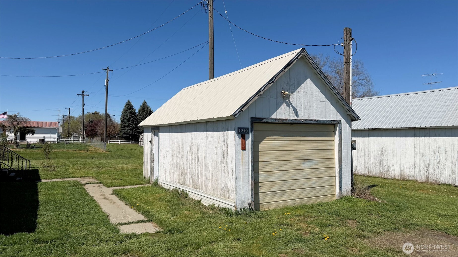 1210 2nd Street Davenport, WA 99122 - Photo 17 of 19 a view of a house with backyard