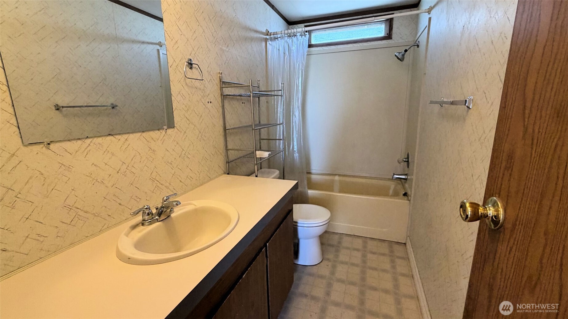 1210 2nd Street Davenport, WA 99122 - Photo 9 of 19 a bathroom with a sink toilet and shower