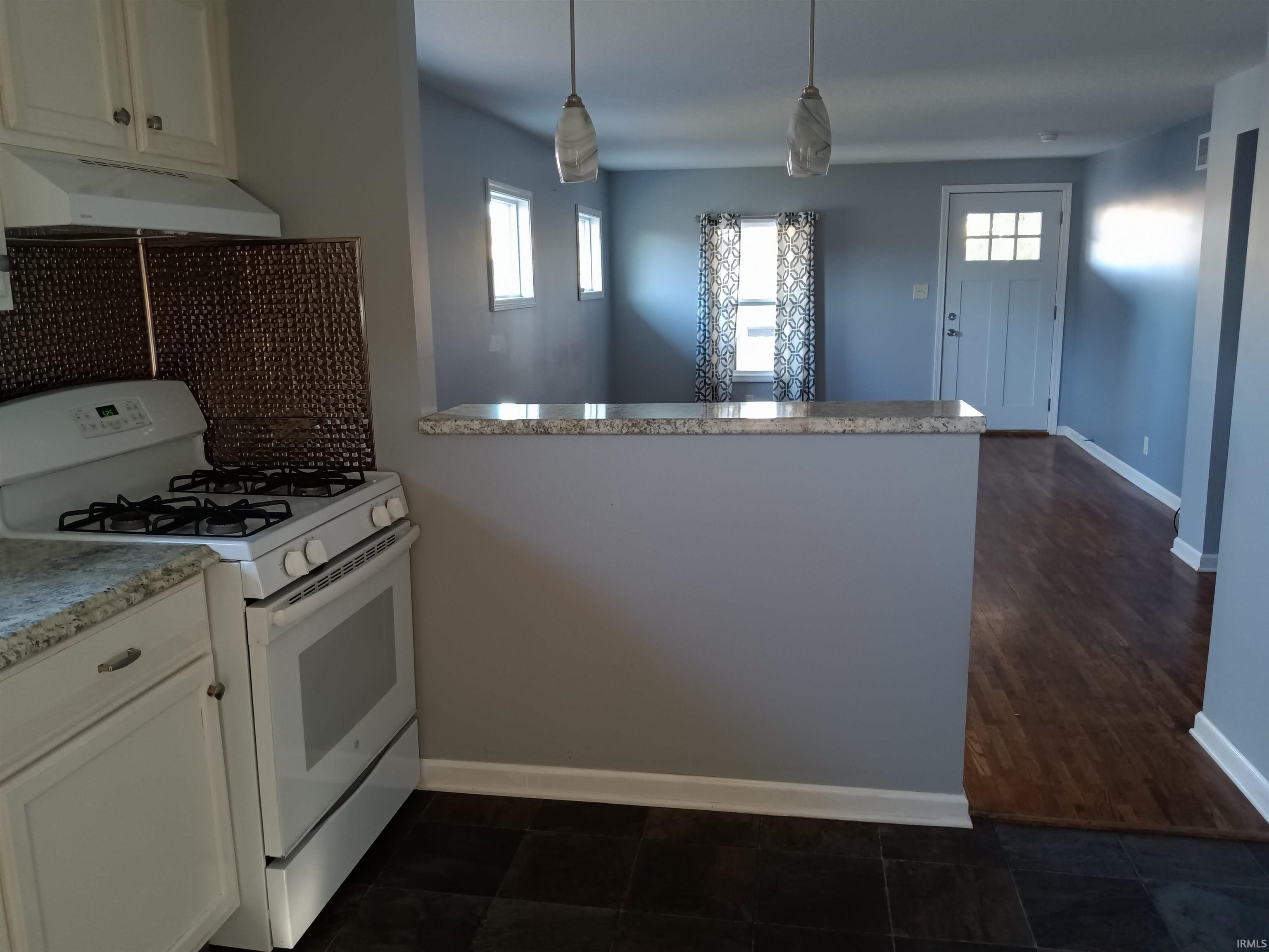 936 High Street Decatur, IN 46733 - Photo 12 of 26