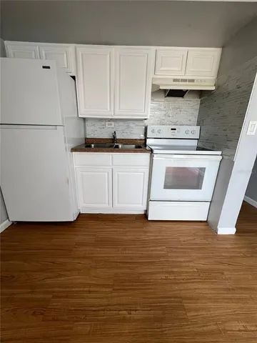 $1,145 | 4505 67th Street West, Unit 7, Bradenton, FL 34210