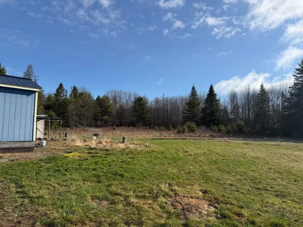 $89,000 | 946 Main Street, Springfield, ME 04487