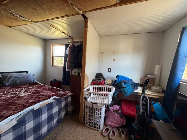 $89,000 | 946 Main Street, Springfield, ME 04487