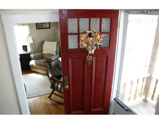 82 Ferncroft Road Milton, MA 02186 - Photo 1 of 12 Gallery Image 1