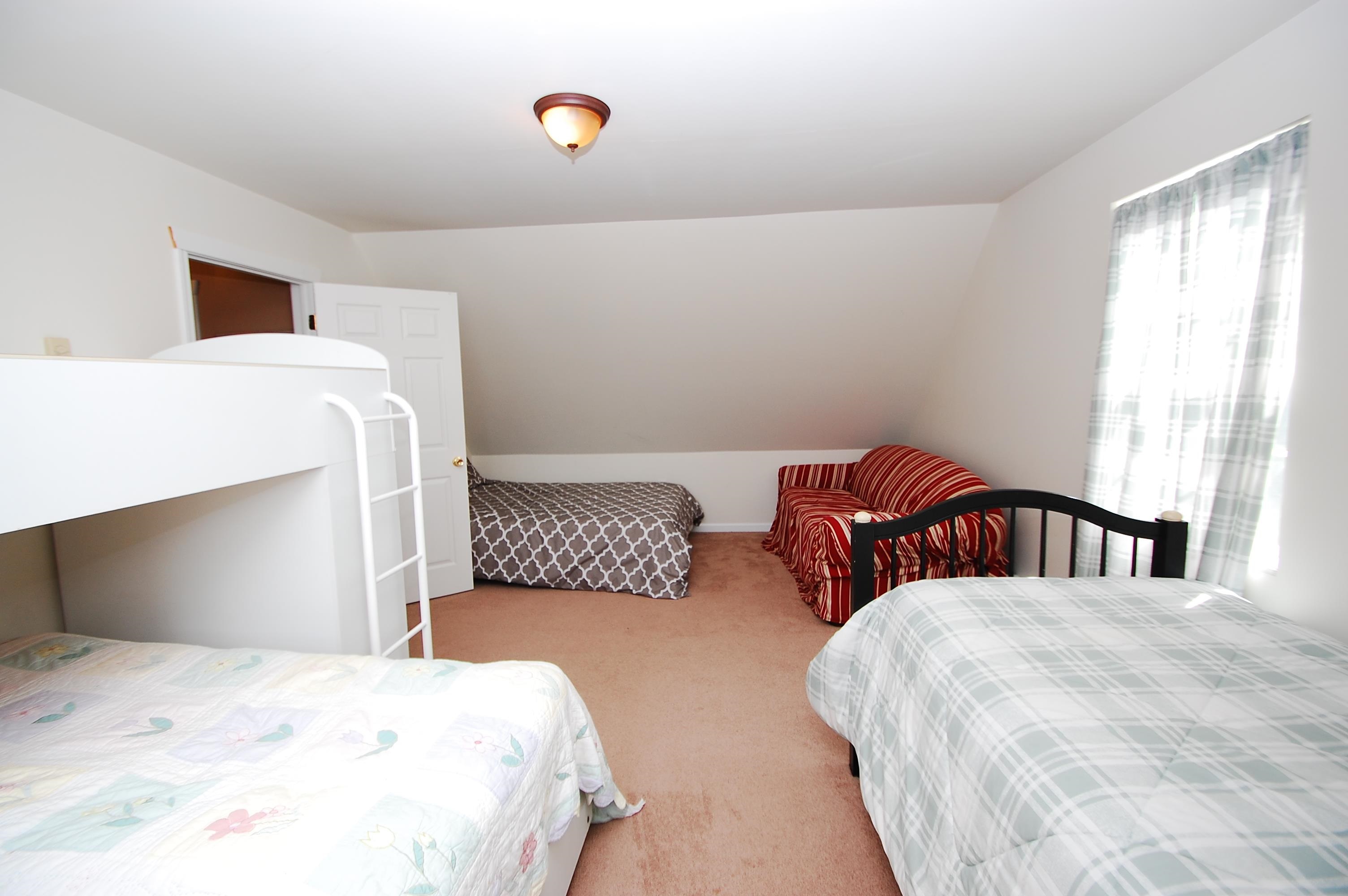 5487 Breen Road South Branch, MI 48761 - Photo 16 of 27 1902019-15.JPG