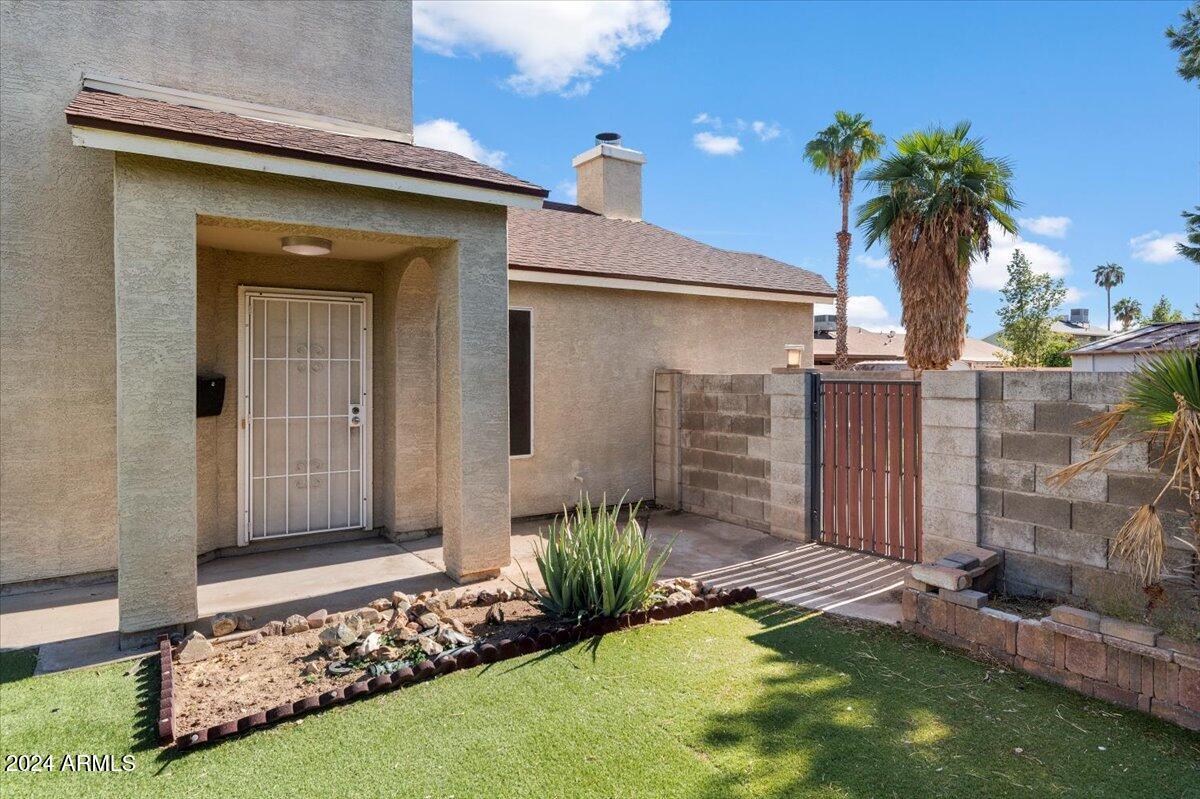 7303 West Ocotillo Road Glendale, AZ 85303 - Photo 2 of 23 03-72788160