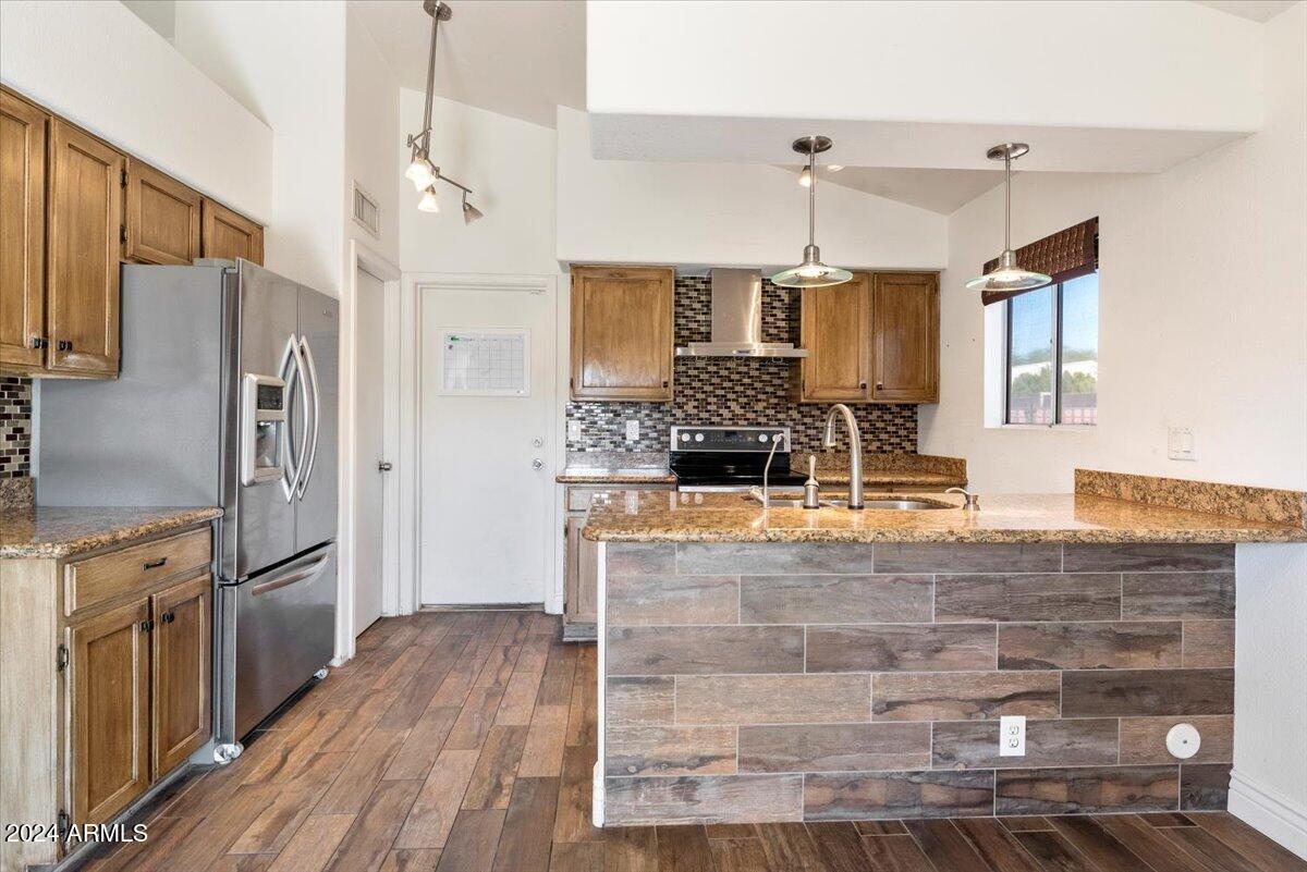 7303 West Ocotillo Road Glendale, AZ 85303 - Photo 8 of 23 13-72788277