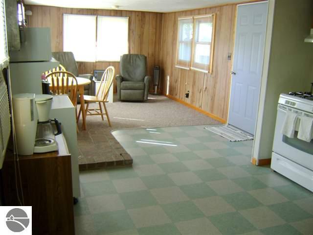 7970 Cram Road Williamsburg, MI 49690 - Photo 19 of 25 1737354-18.JPG