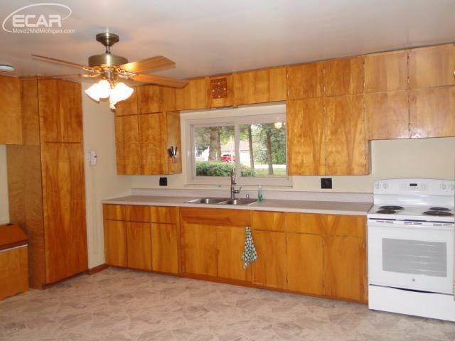 9260 Neff Road Clio, MI 48420 - Photo 2 of 20 21382673-1.JPG