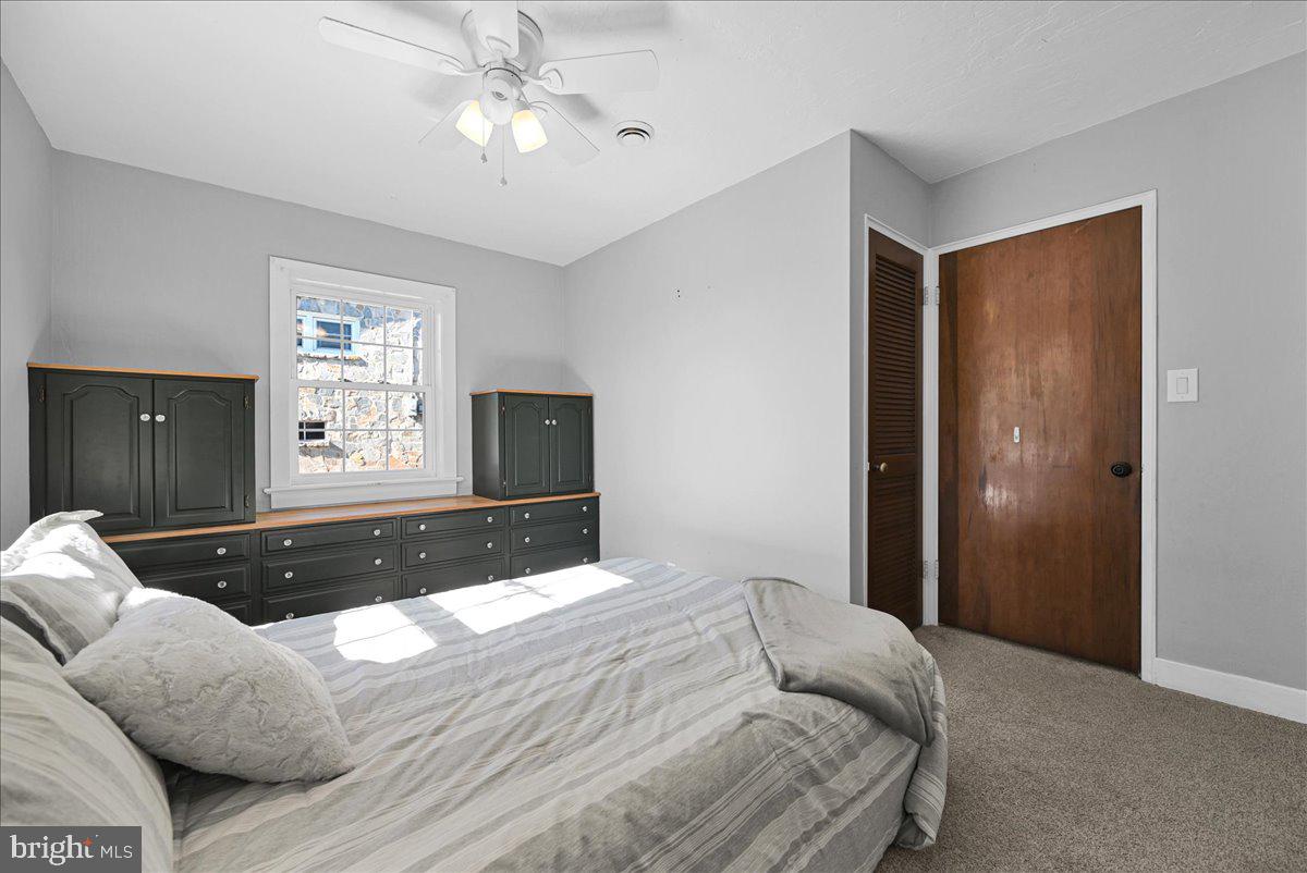 4605 York Road New Oxford, PA 17350 - Photo 13 of 66