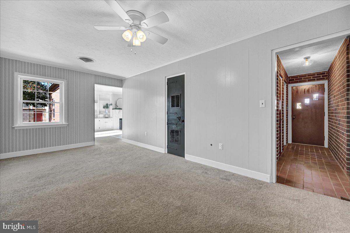 4605 York Road New Oxford, PA 17350 - Photo 21 of 66