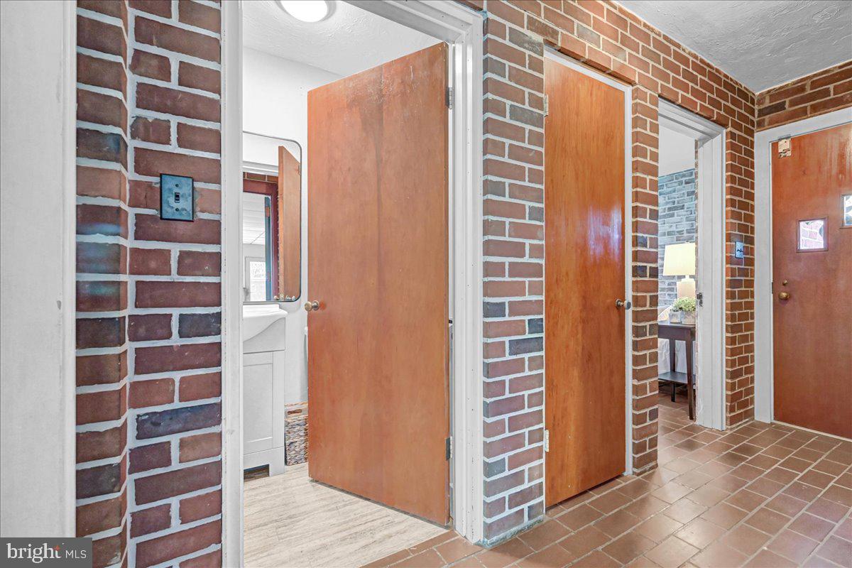 4605 York Road New Oxford, PA 17350 - Photo 39 of 66