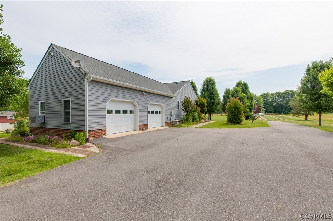 4619 Bell Road Powhatan, VA 23139 - Photo 24 of 29 Gallery Image 24