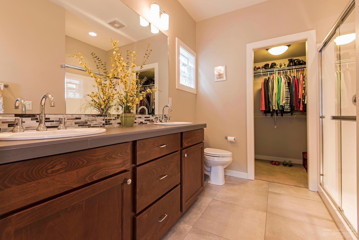 20330 Chase Road Bend, OR 97702 - Photo 11 of 23 Additional Photo