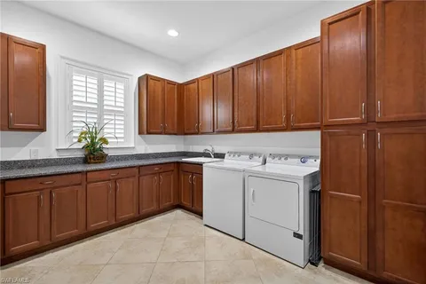 $2,195,000 | 5054 Andros Drive, Naples, FL 34113
