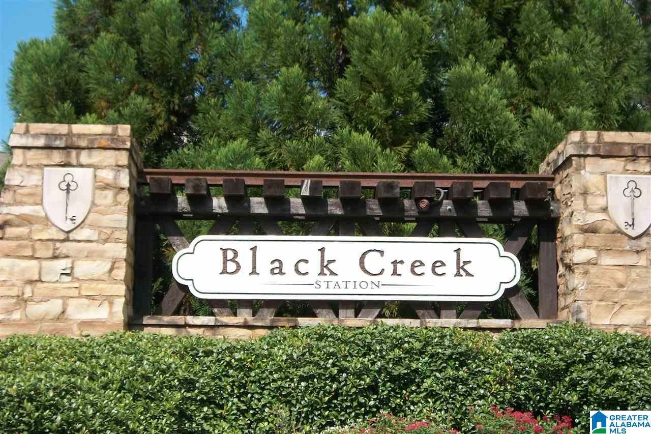 569 Reading Lane Fultondale, AL 35068 - Photo 6 of 22