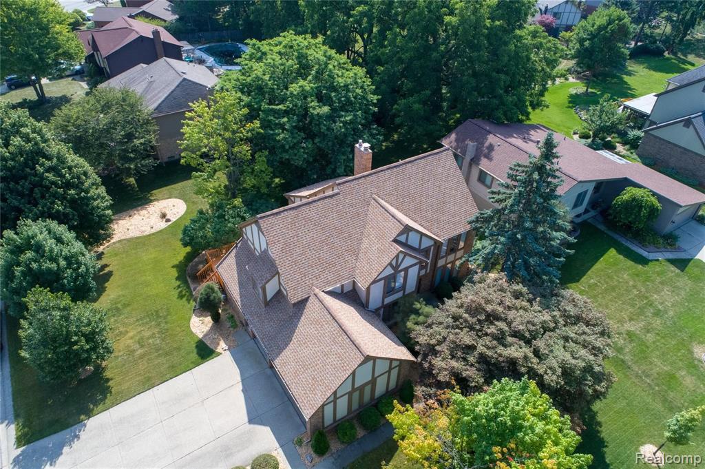 668 Timberline Drive Rochester Hills, MI 48309 - Photo 4 of 6