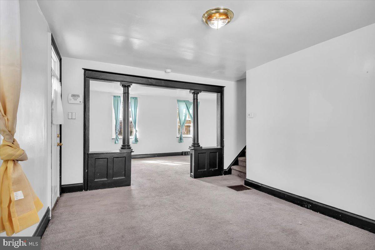 3031 West Octagon Road Camden, NJ 08104 - Photo 6 of 25