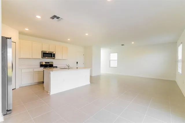 $1,950 | 4057 Old Ml Road, Haines City, FL 33844