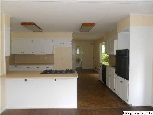 4020 Rock Ridge Road Birmingham, AL 35210 - Photo 6 of 10