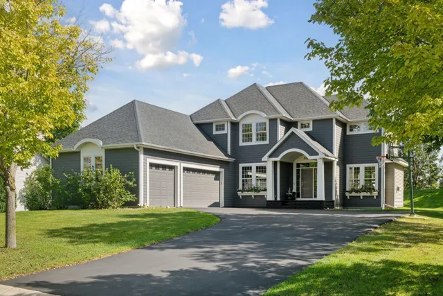 $855,900 | 8465 Kelzer Pond Drive, Victoria, MN 55386