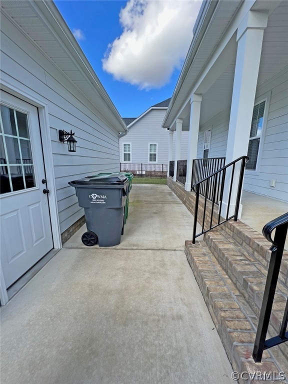 221 Lauradell Road Ashland, VA 23005 - Photo 5 of 29 Gallery Image 5