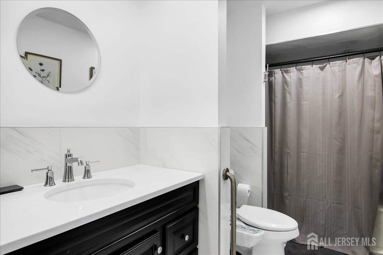 10 Cutter Avenue Edison, NJ 08820 - Photo 16 of 27