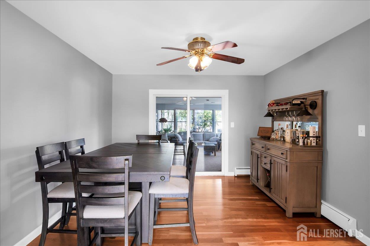 10 Cutter Avenue Edison, NJ 08820 - Photo 4 of 27