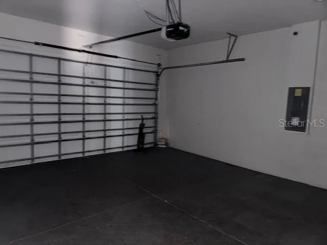 $2,950 | 2061 19th Avenue Southwest, Largo, FL 33774