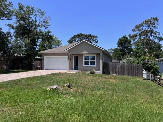 $2,950 | 2061 19th Avenue Southwest, Largo, FL 33774