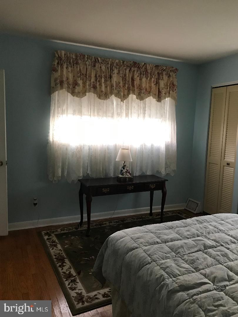3148 Derry Road Philadelphia, PA 19154 - Photo 22 of 39 Master Bedroom