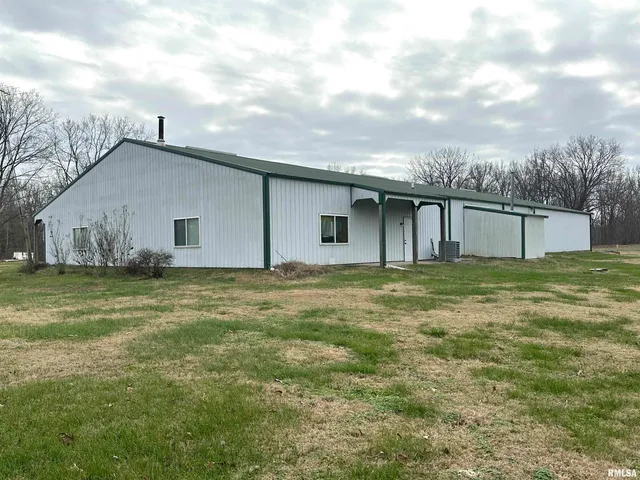 $550,000 | 20 Mt Pisgah Road, Buncombe, IL 62912