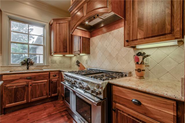 123 Page Road Nashville, TN 37205 - Photo 10 of 20 The high-end appliances in this kitchen are any chef's dream!