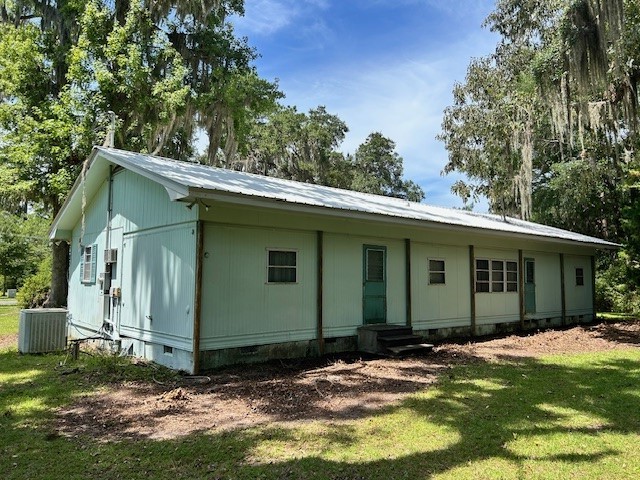 1057 Shell Point Road Townsend, GA 31331 - Photo 3 of 26