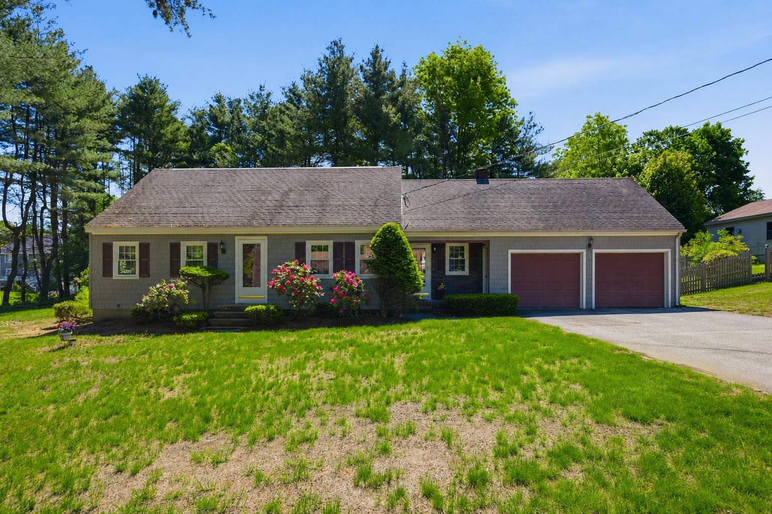 23 Rustic Lane Plaistow, NH 03865 - Photo 1 of 50
