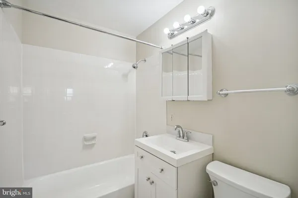 $3,250 | 4107 Javins Drive, Alexandria, VA 22310