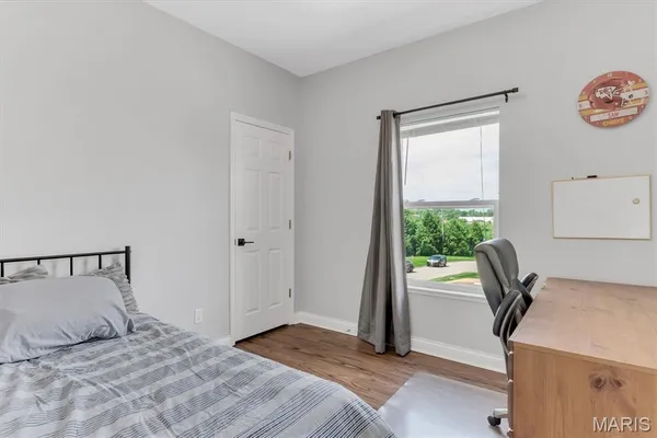 $157,500 | 1236 Garden Cir Drive, Unit M, St. Louis, MO 63125