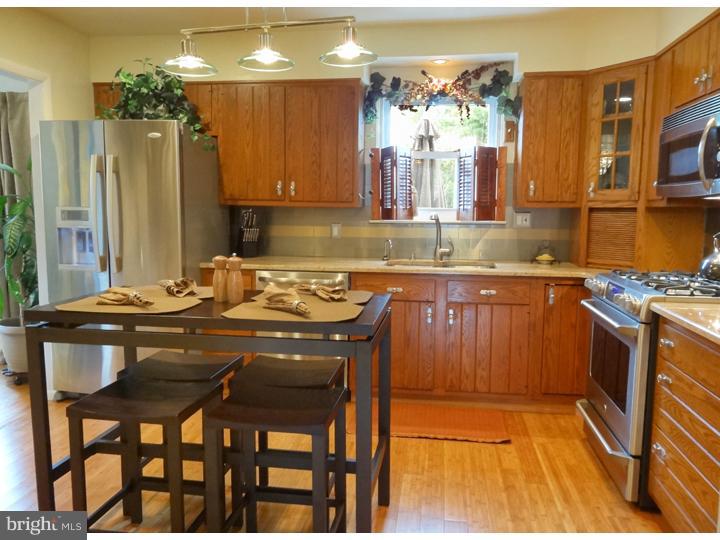 915 Roberts Road Warminster, PA 18974 - Photo 8 of 21 Kitchen