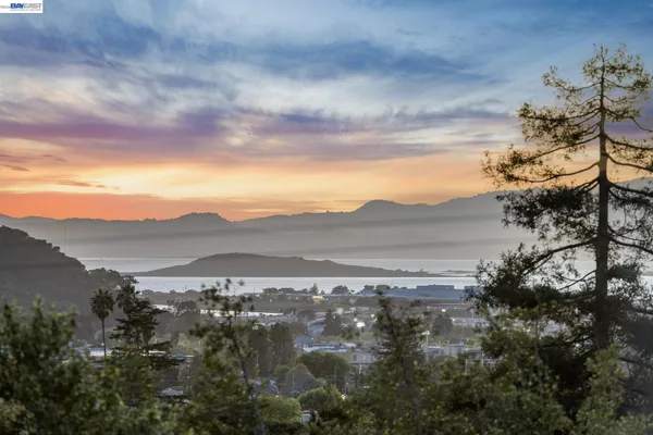 $1,349,000 | 491 Vincente Avenue, Berkeley, CA 94707