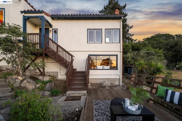 $1,349,000 | 491 Vincente Avenue, Berkeley, CA 94707