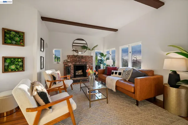 $1,349,000 | 491 Vincente Avenue, Berkeley, CA 94707