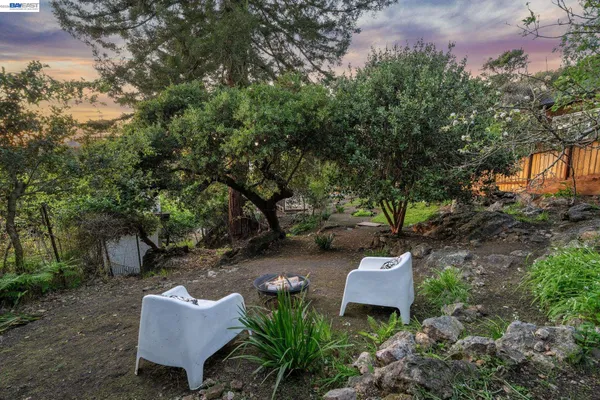 $1,349,000 | 491 Vincente Avenue, Berkeley, CA 94707
