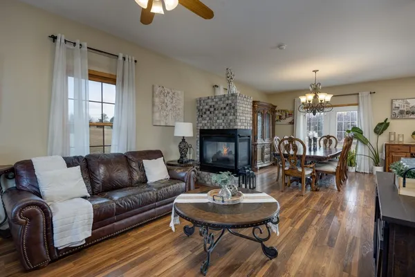 $680,000 | W7507 Iroquois Trail, Delavan, WI 53115