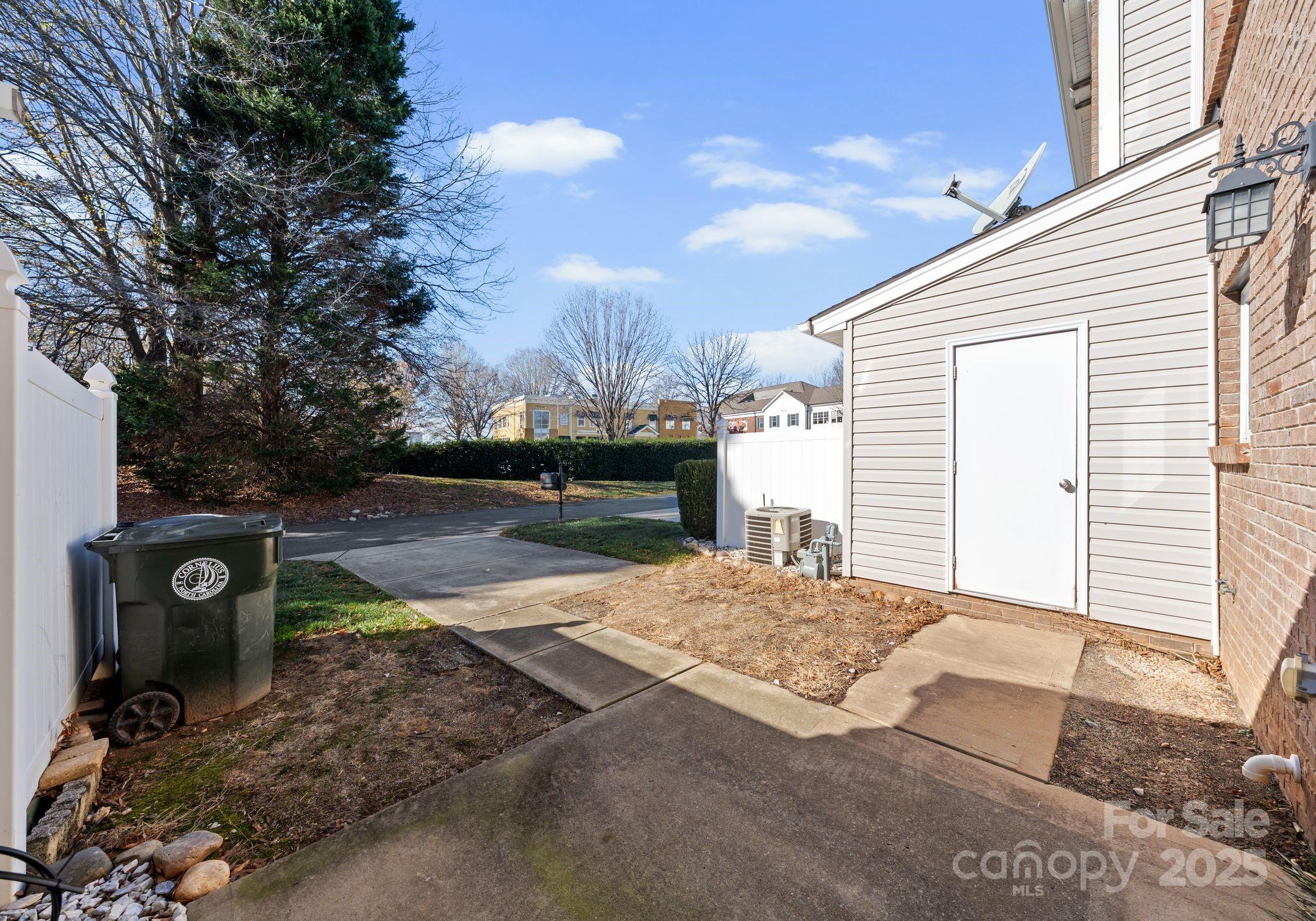 9245 Washam Potts Road Cornelius, NC 28031 - Photo 19 of 20