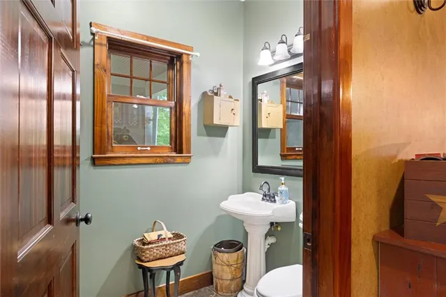 $745,000 | 15333 Hillside Drive, Adrian, MO 64720