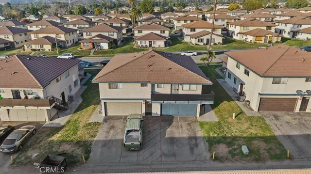 an aerial view of a houses