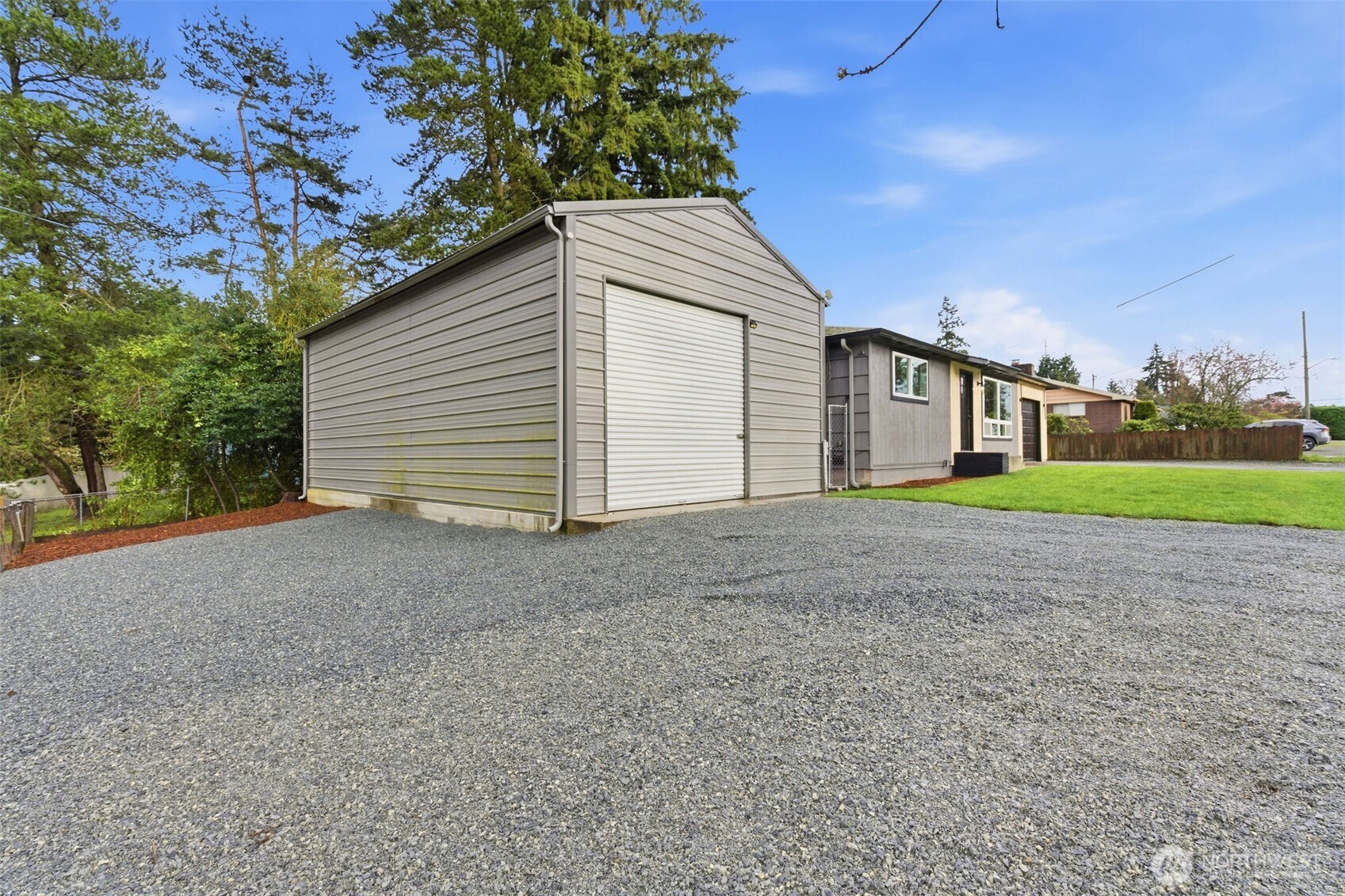 12002 2nd Avenue Southwest Seattle, WA 98146 - Photo 32 of 38