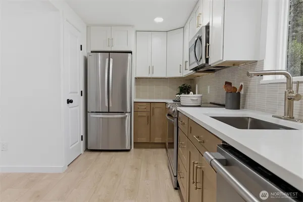 $575,000 | 12002 2nd Avenue Southwest, Seattle, WA 98146