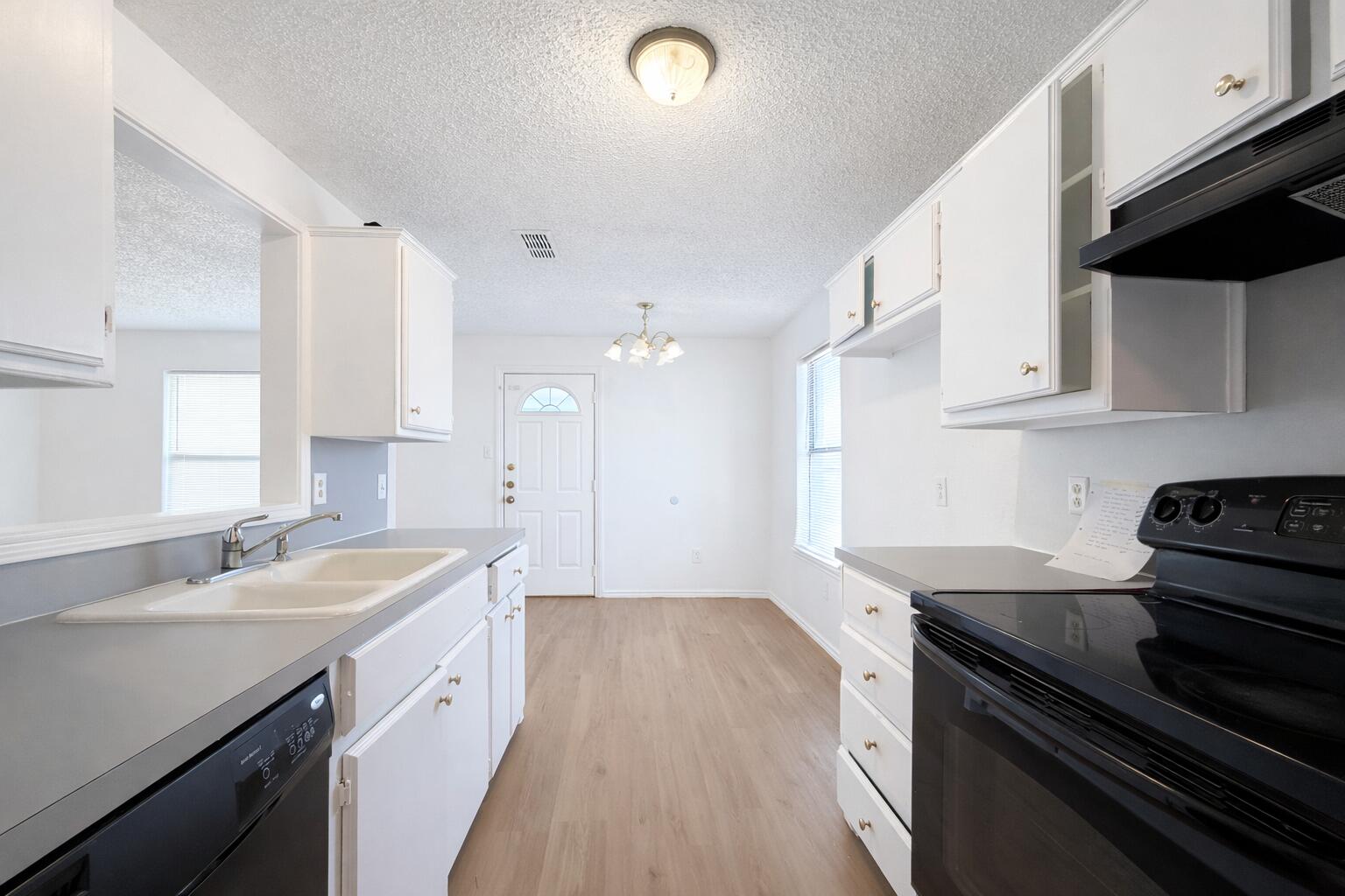 8407 Vernon Avenue Lubbock, TX 79423 - Photo 4 of 9 ChatGPT Image Feb 13, 2026 at 11_52_26 A