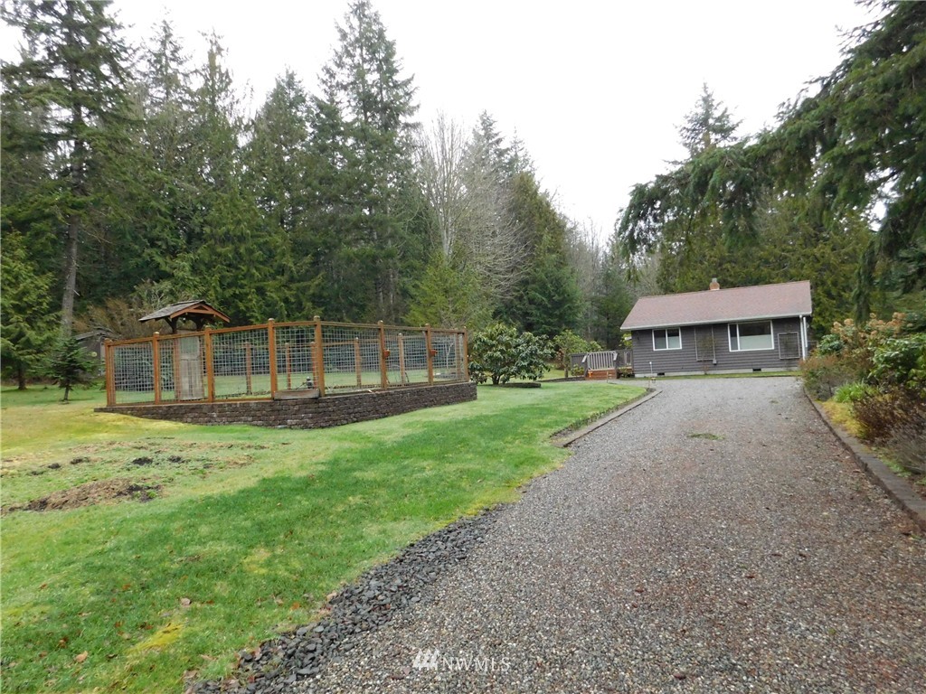 131 Thoren Road Port Ludlow, WA 98365 - Photo 3 of 12 Gallery Image 3