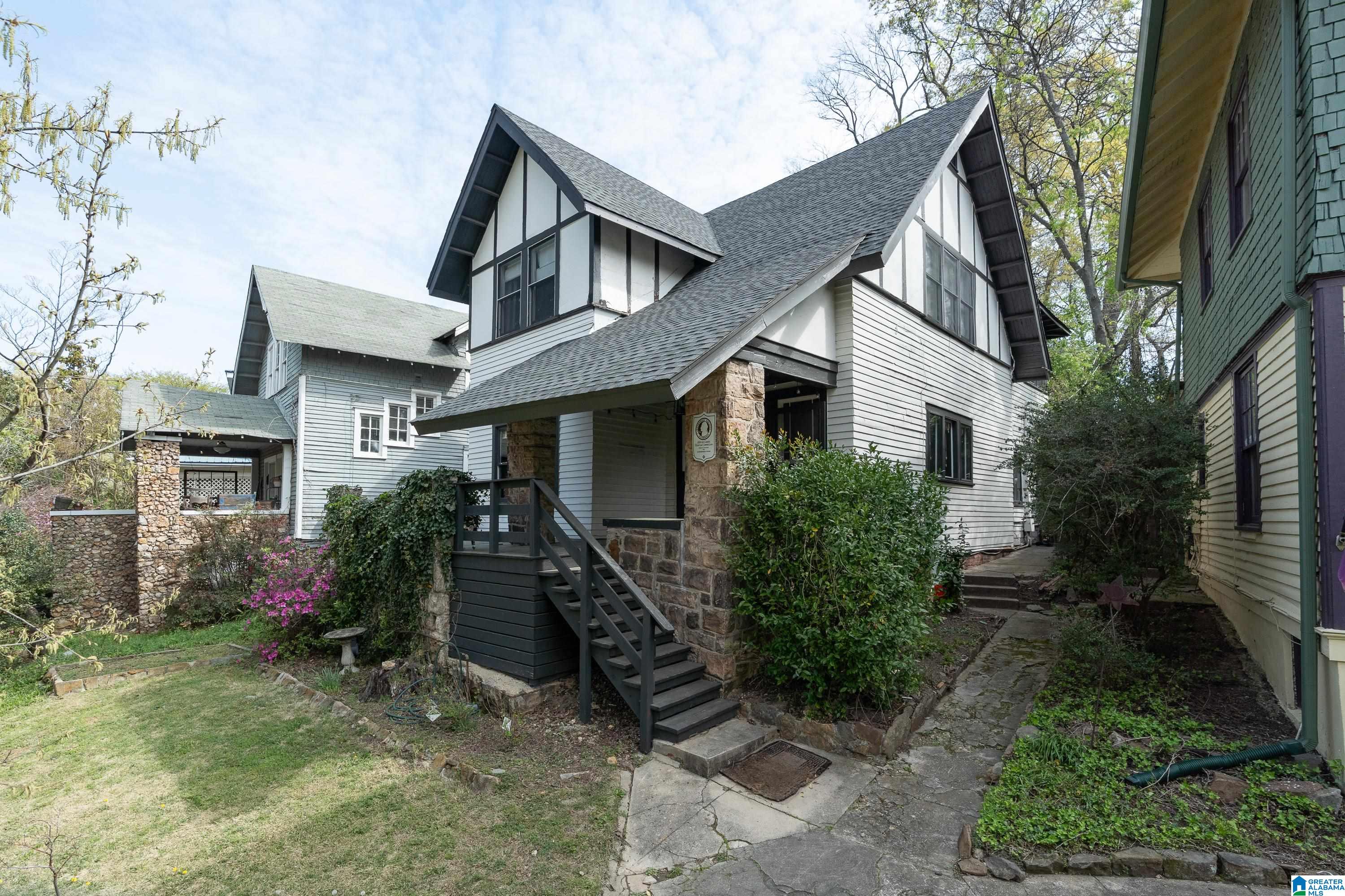 1013 28th Place Birmingham, AL 35205 - Photo 1 of 35